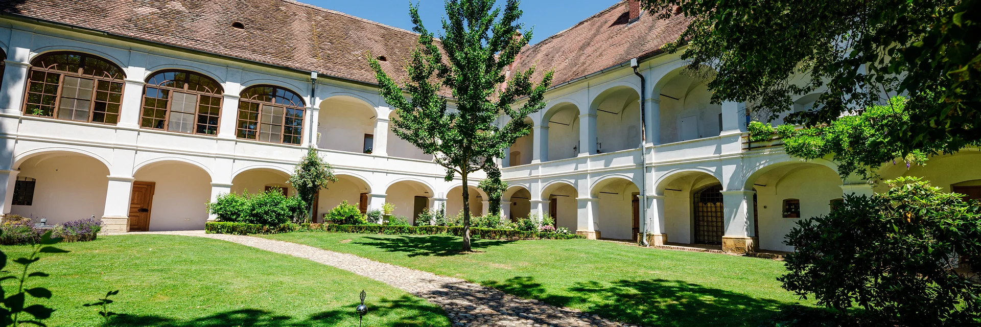 Schloss Welsdorf bei Fürstenfeld | © Schloss Welsdorf | Sarah Raiser Schloss Welsdorf bei Fürstenfeld | © Schloss Welsdorf | Sarah Raiser