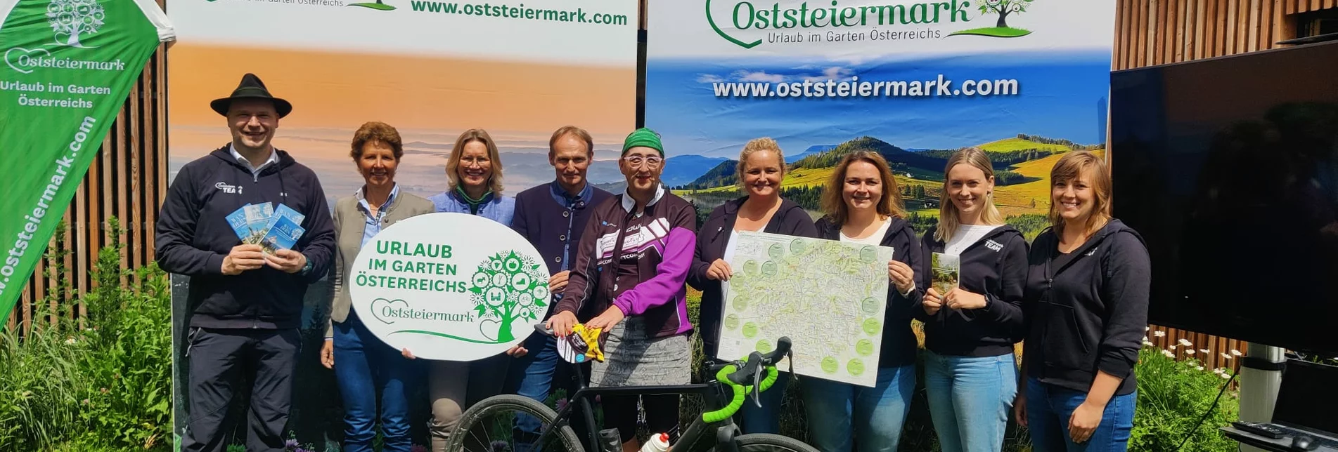 Gruppenfoto beim Pressetermin bei den Naturwelten Steiermark in Mixnitz Gruppenfoto beim Pressetermin bei den Naturwelten Steiermark in Mixnitz