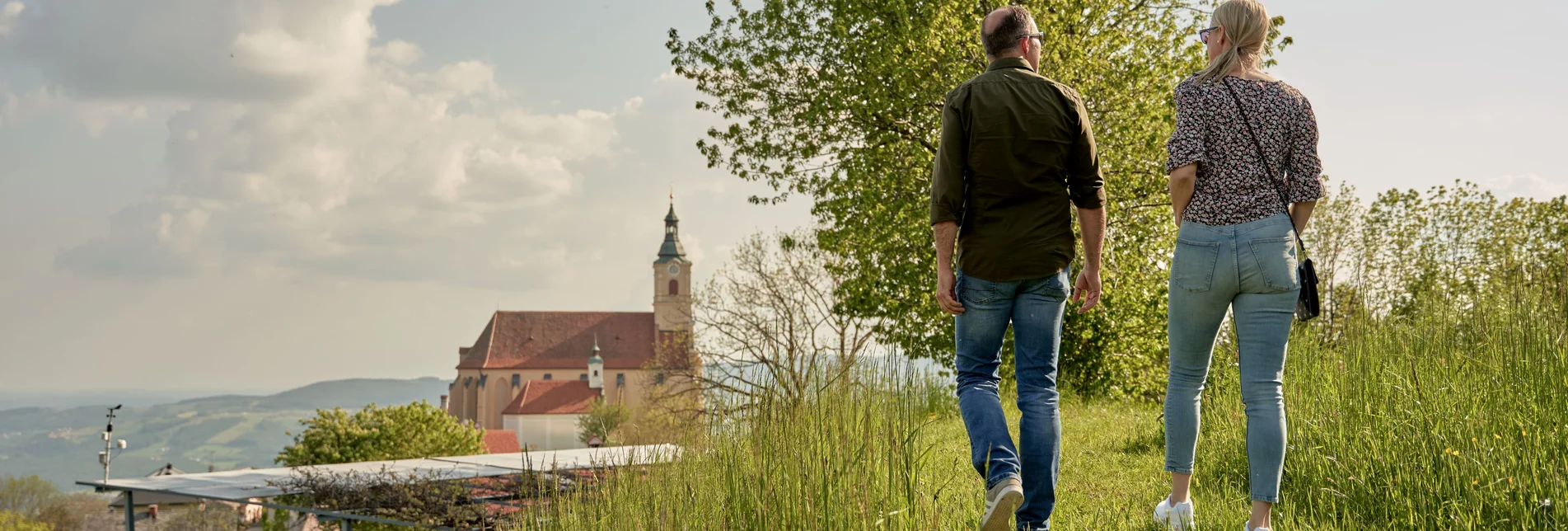 Spazieren in Pöllauberg in der Oststeiermark | ©  Oststeiermark Tourismus | Lang-Bichl - RKP