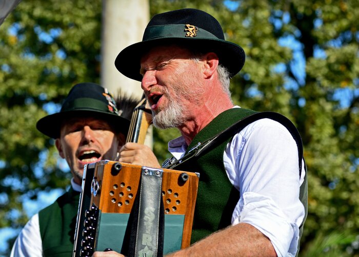 Musikanten beim Winzerfest in Hartberg | © Oststeiermark Tourismus | Christian Strassegger