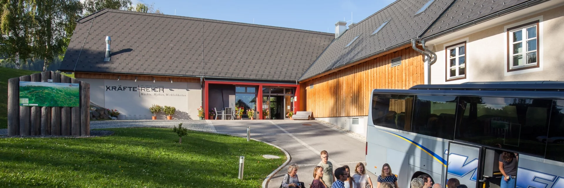 Aussenansicht | © Busreisen Steiermark | Alexander Rauch | © Busreisen Steiermark Aussenansicht | © Busreisen Steiermark | Alexander Rauch | © Busreisen Steiermark
