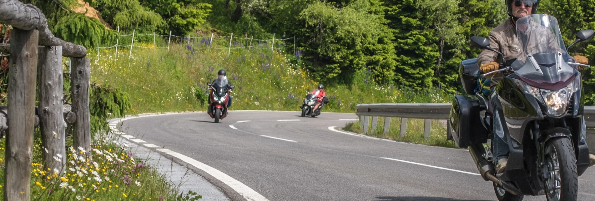 Motor Bike Around the Zirbitzkogel -  Motorrad/ Oldtimer - Touren-Impression #1 | © Erlebnisregion Murtal