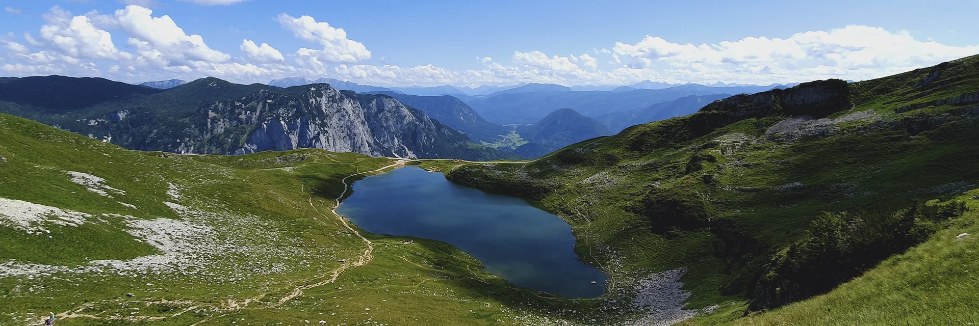 Blick vom Loser über Augstsee ins Ausseerland | © STG | Günther Steininger Blick vom Loser über Augstsee ins Ausseerland | © STG | Günther Steininger