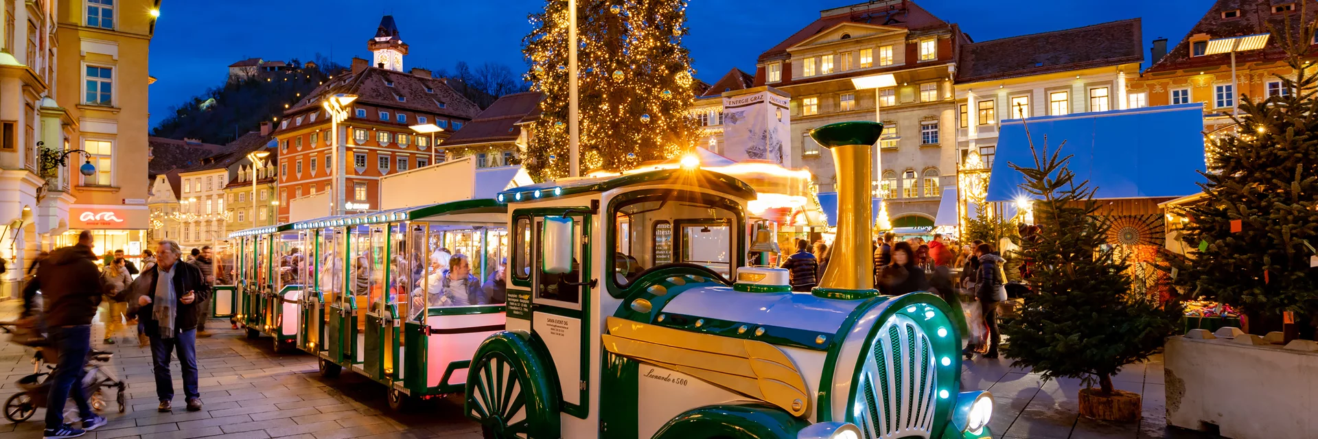 Advent Bummelzug am Grazer Hauptplatz | © Graz Tourismus | Harry Schiffer Advent Bummelzug am Grazer Hauptplatz | © Graz Tourismus | Harry Schiffer