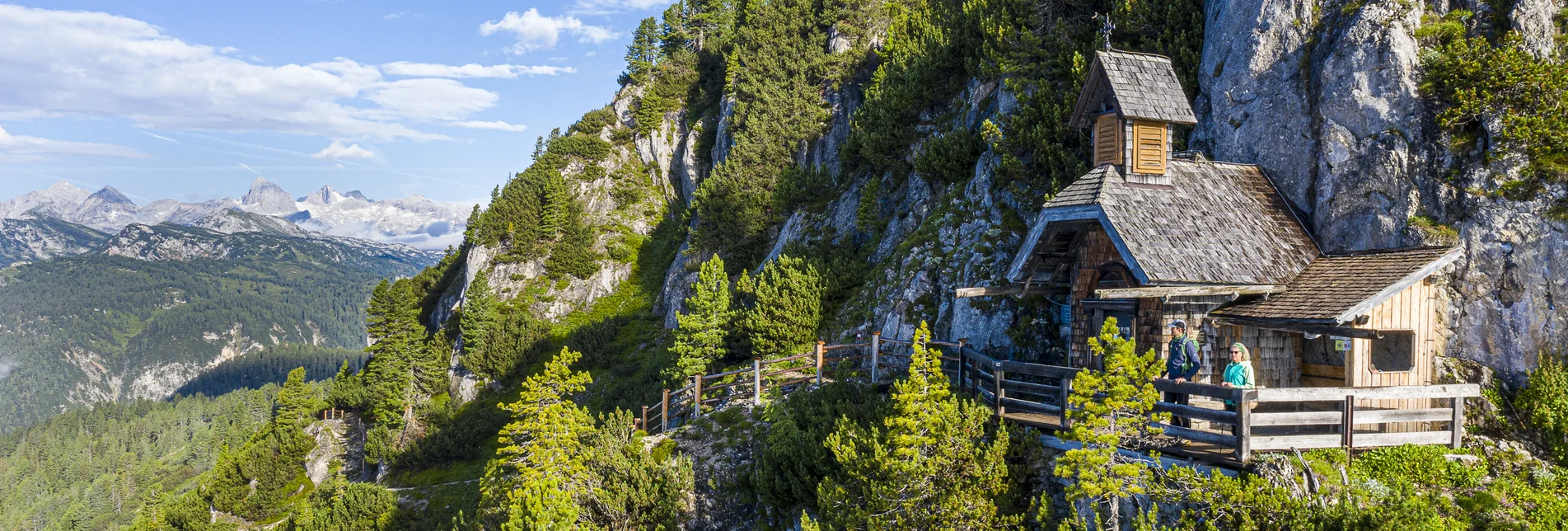 Friedenskircherl am Stoderzinken mit Dachstein | © STG | pixelmaker.at