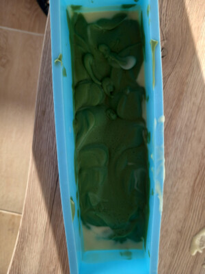 Soap dimensions when cooling in the mold