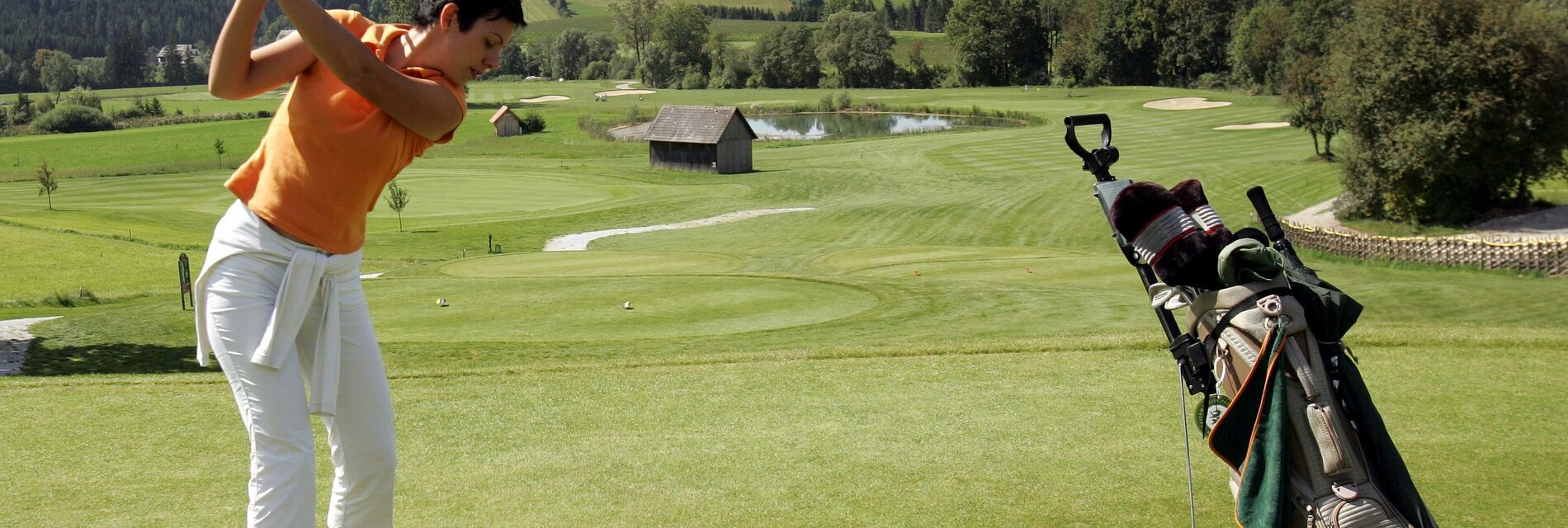 Golfplatz Almenland_Golferin_Oststeiermark | © Golfclub Almenland
