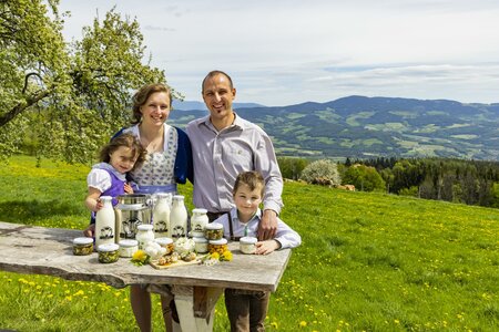 Milchhof Spindlbauer_Familie_Oststeiermark