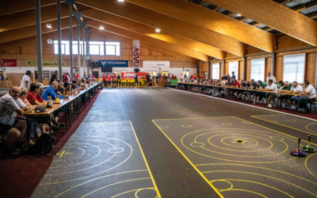 Stocksporthalle, Bad Mitterndorf, Stockschießen | © Peter Burgschweiger