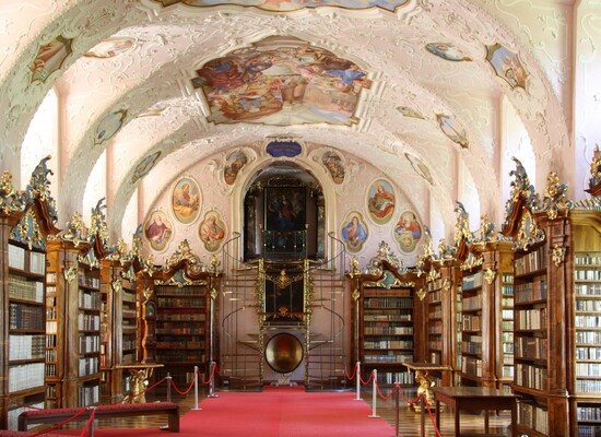 1 Tag in Vorau_Bibliothek_Oststeiermark | © Stiftsarchiv Stift Vorau