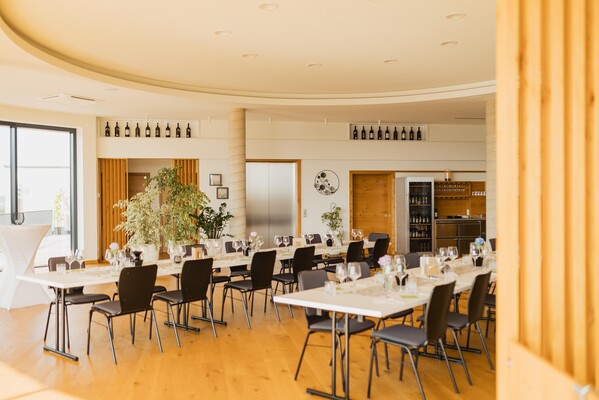 The tasteroom at winery Ulrich at St. Anna am Aigen | © Weinhof Ulrich