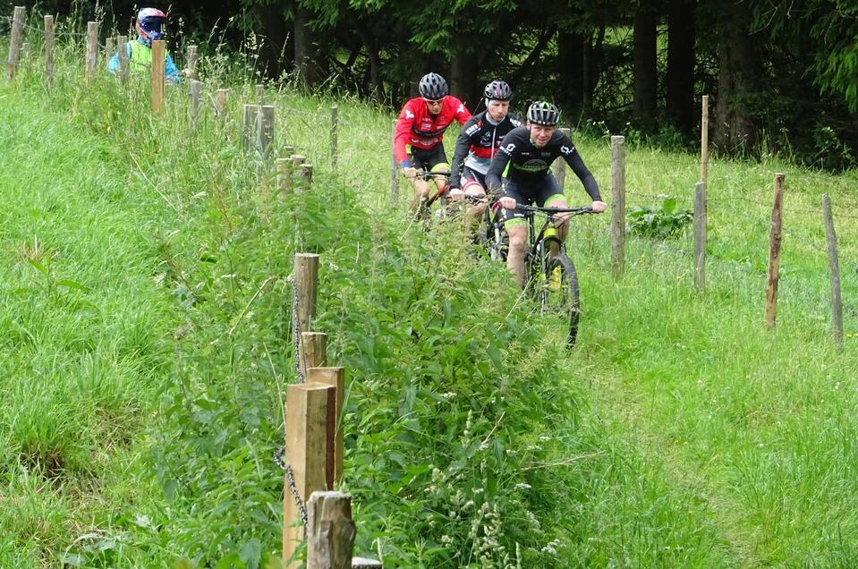Joglland Cross-Triathlon_Radfahrer_Oststeiermark | © Eva Reindl
