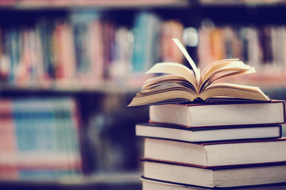 Bücher | © freepik