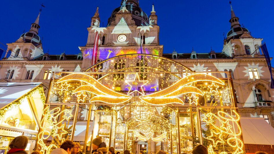 Christkindlmarkt am Hauptplatz | © Graz Tourismus - Harry Schiffer Christkindlmarkt am Hauptplatz | © Graz Tourismus - Harry Schiffer