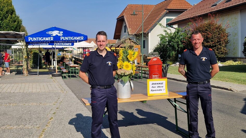 Dorfgrabenfest Eingang | © Freiwillige Feuerwehr Godorf