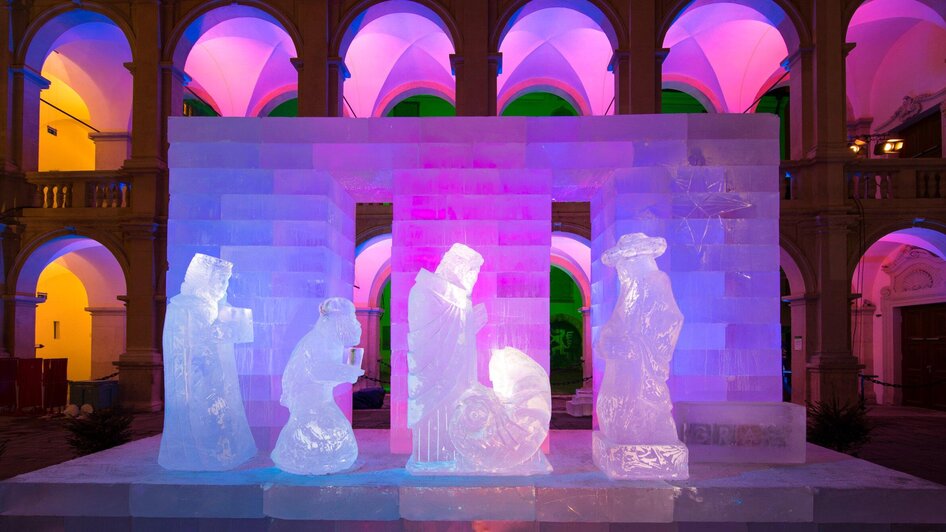 Eiskrippe im Landhaushof | © Graz Tourismus - Harry Schiffer