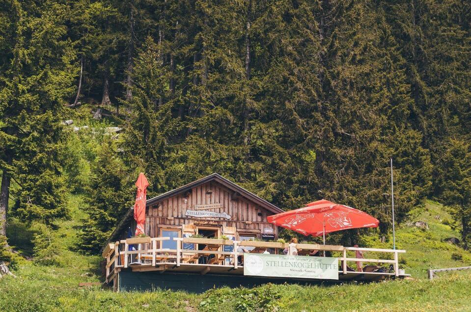 Stellenkogelhütte, Altaussee, gemütliche Hütte | © Krewenka