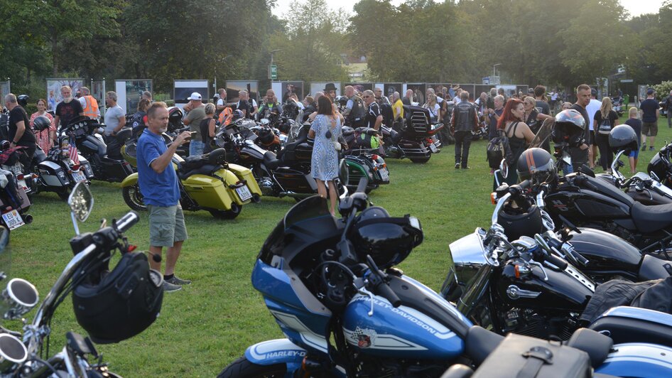 Charity Tour Harley Davidson | © Dr. Christian Track