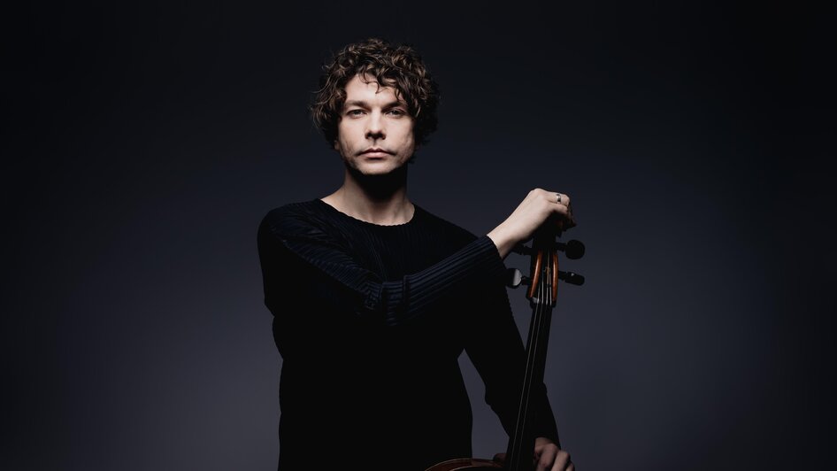 Konstantin Manaev am Cello | © Zuzanna Specjal