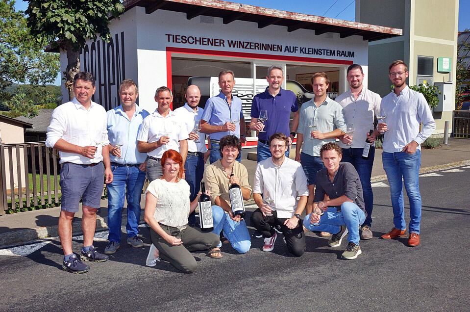 Gruppenfoto TAU-Winzer | © TAU-Winzer Tieschen