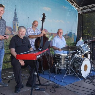 Band | © Waltraud Wachmann