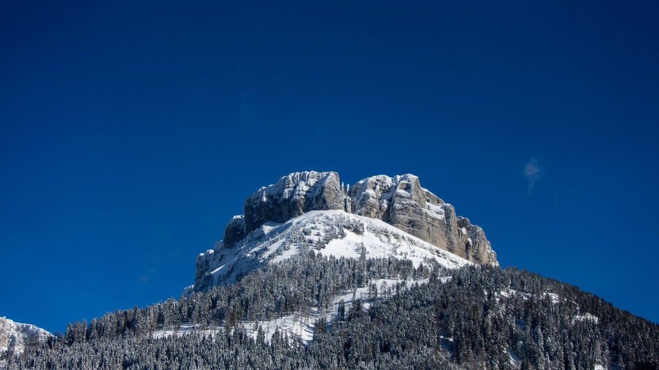 Loser Berg mit Schnee | © Tom Lamm