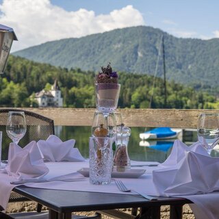 Gasthaus Stöckl, Grundlsee, Gastgarten | © Gasthaus Stöckl