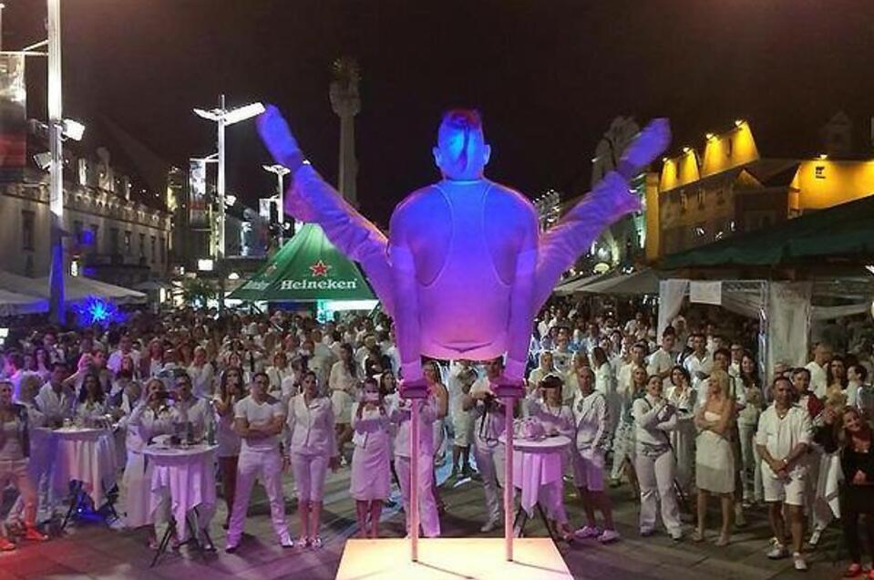 WeLoveWhite Leoben | ©  kk