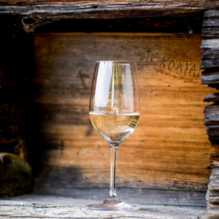 Ein Glaserl Wein | © TVB Ausseerland Salzkammergut_Tom Lamm