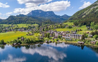 Altausseer See with church | © Drohnenfotos.at-Andreas Tischler