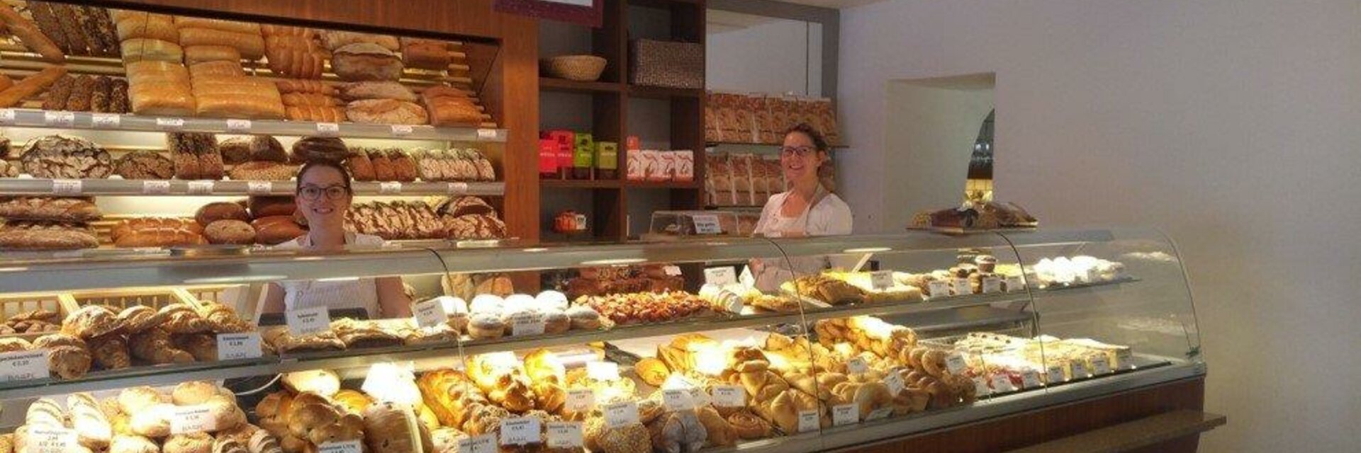 Kaffeehaus Bartl (FMZ) - Impression #1 | © Backstube-Kaffeehaus-Zuckerbäckerei Bartl