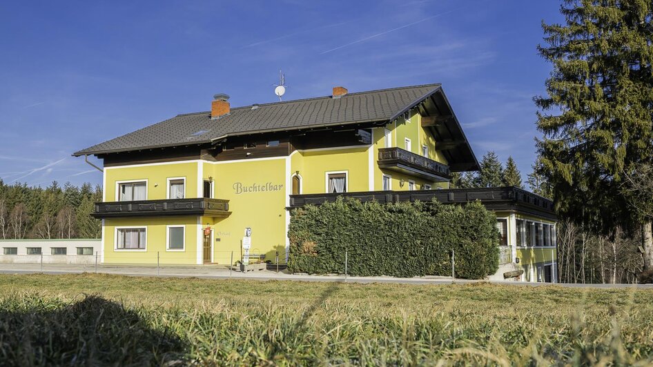 Buchtelbar_von außen_Oststeiermark | © Buchtelbar