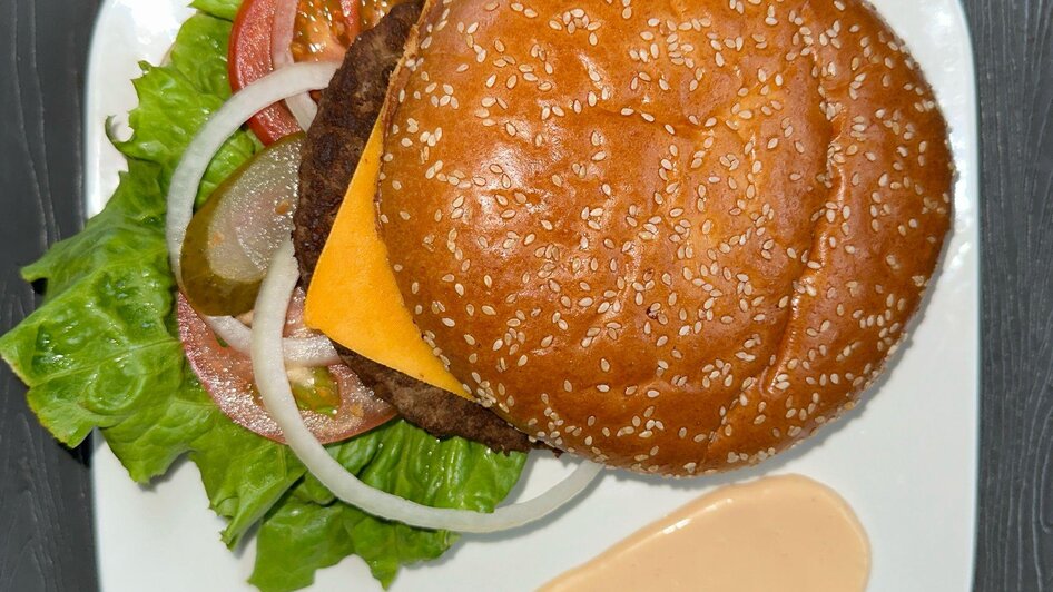 Cheeseburger | © Kevin Dönmez