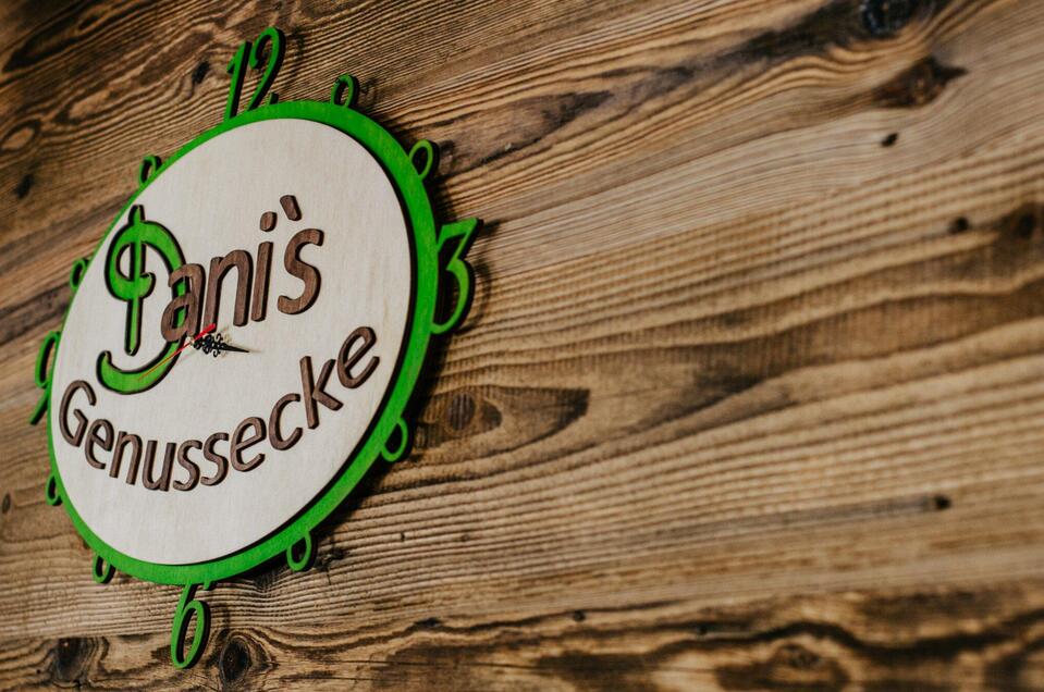 Danis Genussecke Schild | © TV Region Graz - Mias Photoart Danis Genussecke - Impression #1 | © TV Region Graz - Mias Photoart