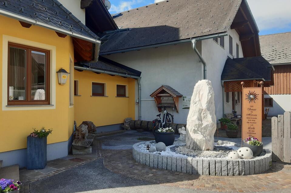 E-Bike Ladestation Gasthof Frankenhof - Impression #1 | © Tourismusverband Oststeiermark