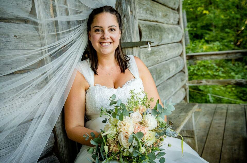 Farbenspiel Freller Bride | Freller Elisabeth | © Freller Elisabeth Farbenspiel Elisabeth Freller - Impression #1 | © Freller Elisabeth