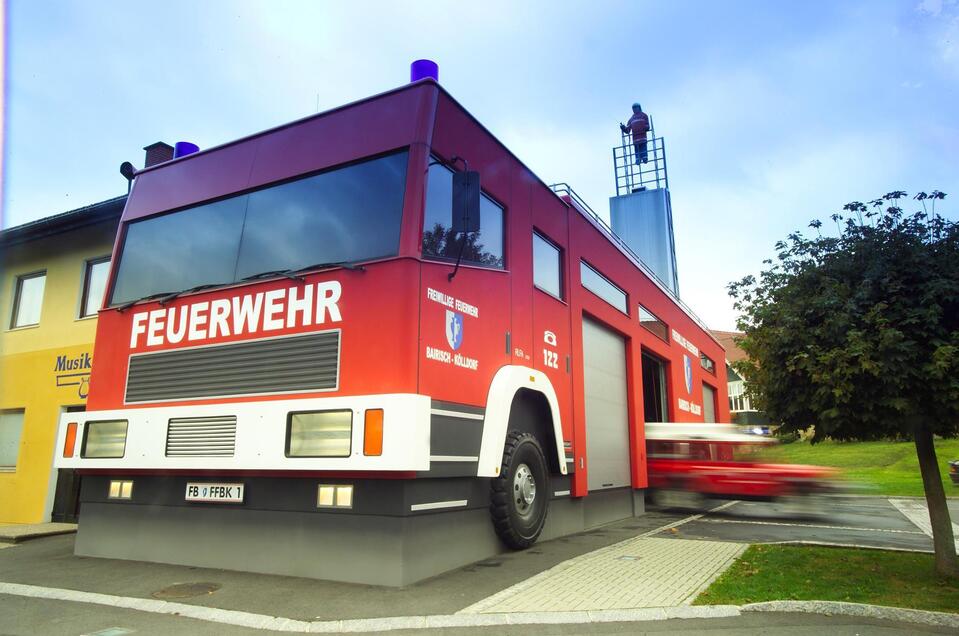 Fire engine and letterbox - Impression #1 | © Thermen- & Vulkanland