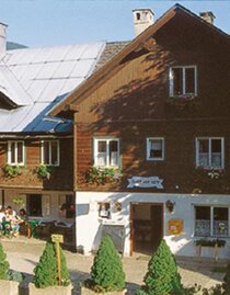 Gasthof Veit, Grundlsee, Summer im restaurant garden | © Gasthof Veit | Gasthof Veit | © Gasthof Veit