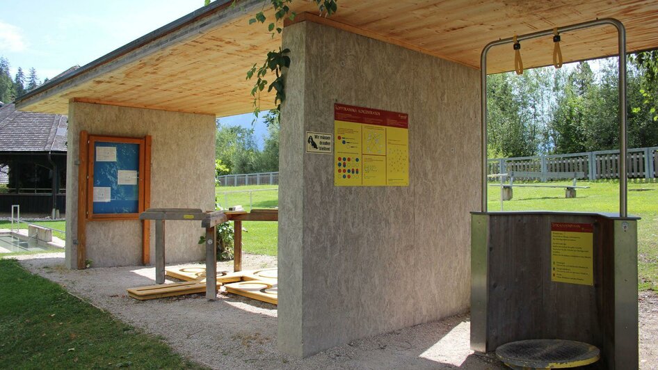 Gradieranlage, Altaussee, Geschicklichkeit | Viola Lechner | © Viola Lechner Gradieranlage, Altaussee, Geschicklichkeit | © Viola Lechner