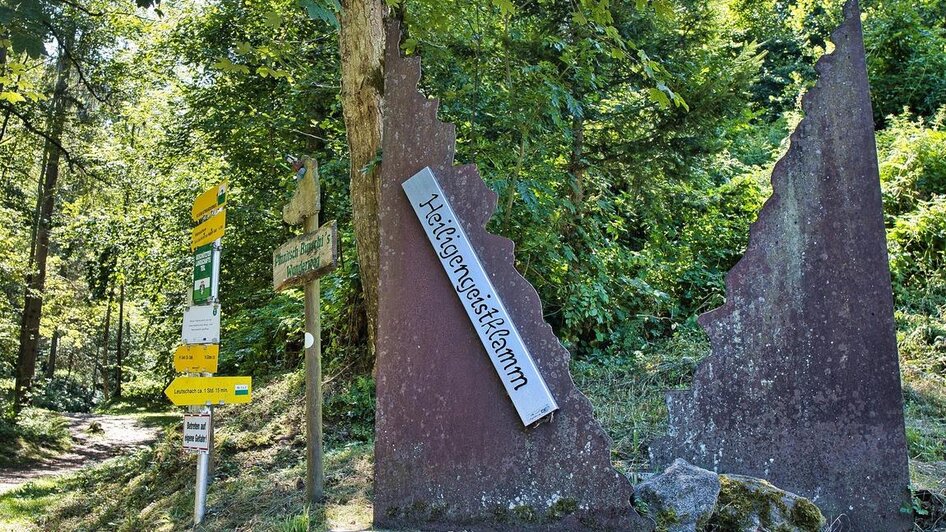 Naturpark Südsteiermark_Heiligengeist Eingang | © WEGES Damen