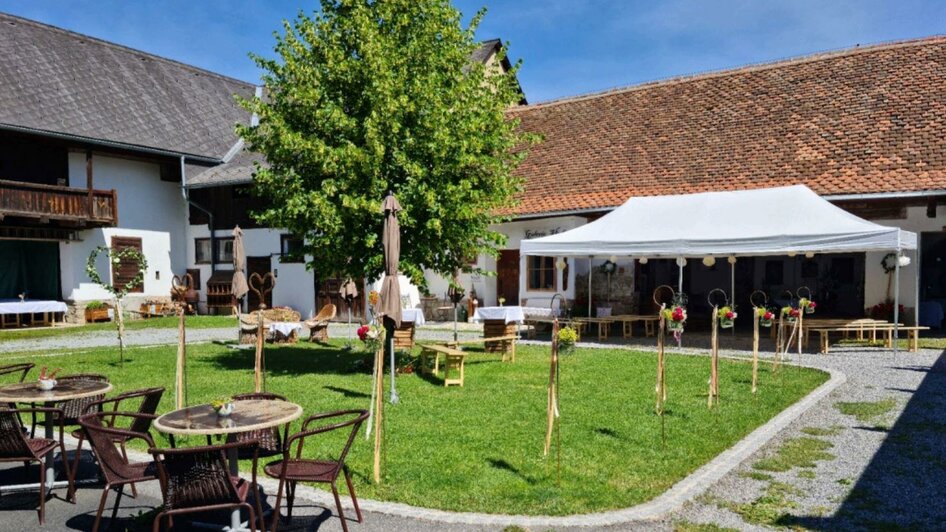 Heiraten beim Trummerhof_Oststeiermark(3) | TV Oststeiermark | Jasmin Perhofer | © Trummerhof Heiraten beim Trummerhof_Oststeiermark(3) | © Trummerhof
