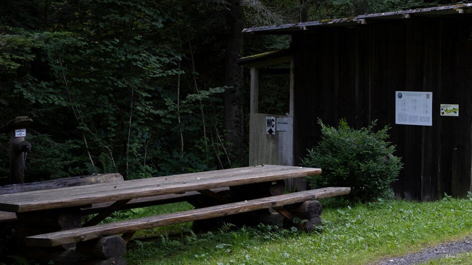Rast im Wald | Dominik Feibel | © Schilcherland Steiermark Rast im Wald | © Schilcherland Steiermark