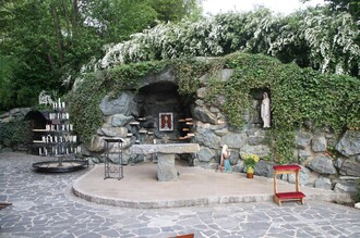 Lourdes grotto, parish church Unterlamm  | © Gemeinde Unterlamm