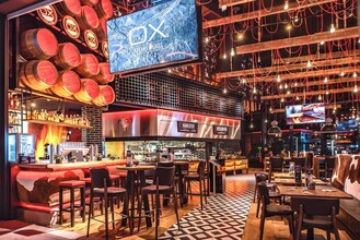 OX Steak & Grill_Interior view night_Eastern Styria