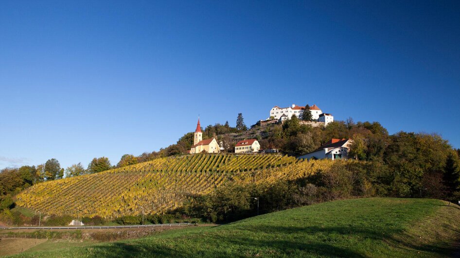 Schloss Kapfenstein im Herbst | © Schloss Kapfenstein