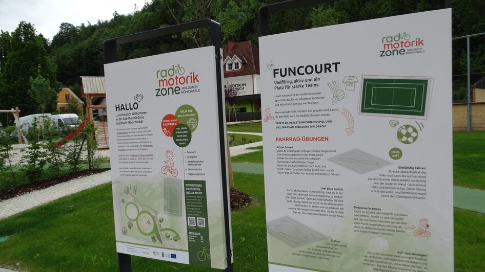 Tafel Funcourt Spielplatz Waldbach_Oststeiermark | © Oststeiermark Tourismus