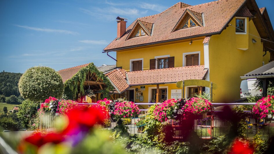 haus-aussen_schneeberger_c-mavric-12755.jpg | c-mavric | © c-mavric haus-aussen_schneeberger_c-mavric-12755.jpg | © c-mavric