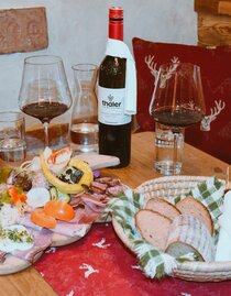 Tische | © Thaler Wolfgang | Weinhof-Buschenschank Thaler | © Thaler Wolfgang
