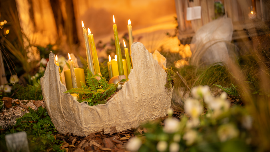 Weihnachtsdeko mit Kerzen | © Garten Kochauf-Mario Gimpel