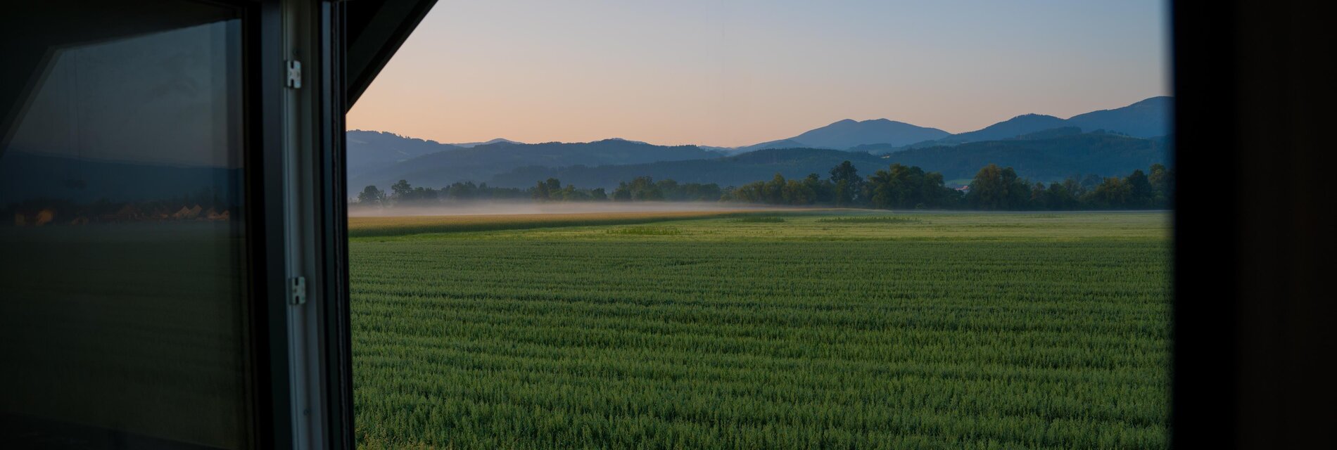 TinyHouseSpielberg-Ausblick-Murtal-Steiermark